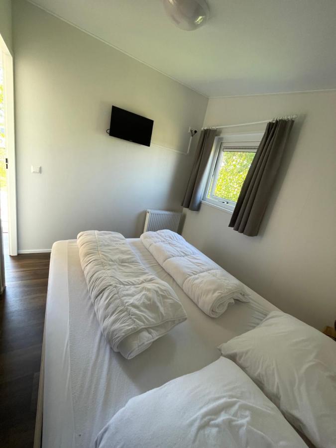 Camping de Duinhoeve Chalet Zeeland NOT FOR COMPANIES Burgh-Haamstede Buitenkant foto