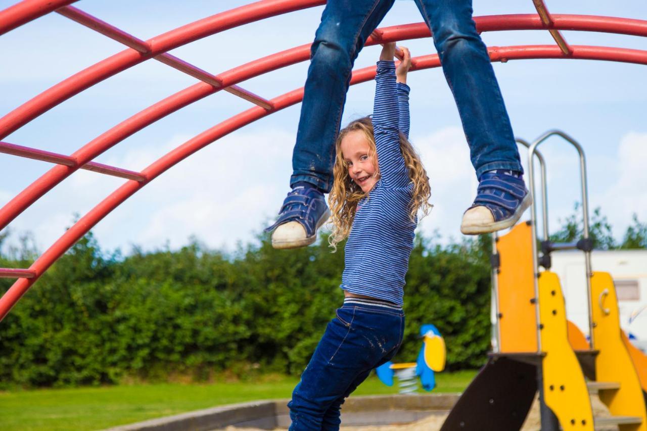 Camping de Duinhoeve Chalet Zeeland NOT FOR COMPANIES Burgh-Haamstede Buitenkant foto